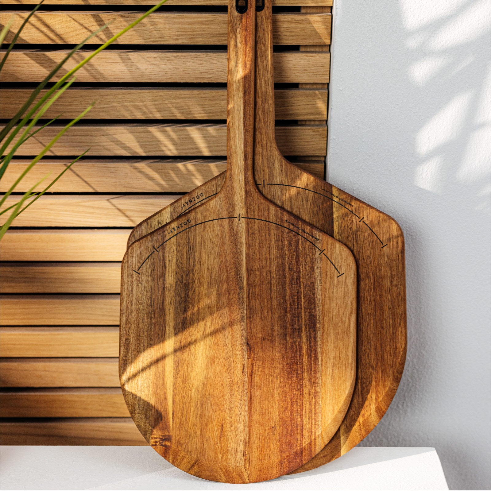 Acacia Wood Pizza Peel & Server – Gozney