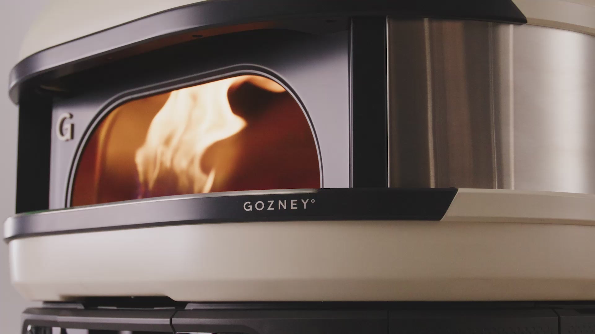 Gozney Dome (Gen 2) | Premium Dual-Fuelled Outdoor Oven | Gozney